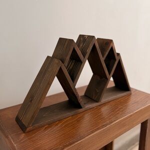 Mountain Shelf - Solid Wood 20”